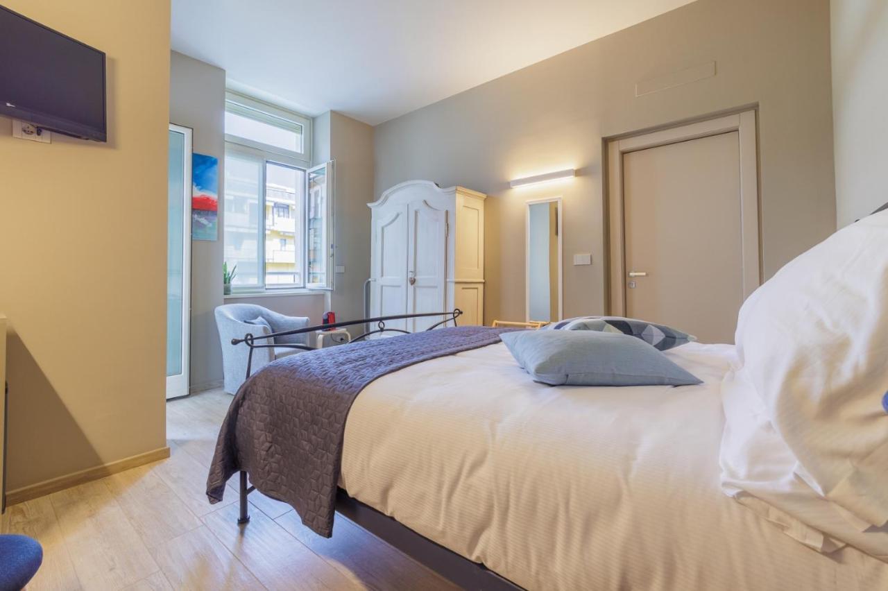 Interno 6 Guest House 库尼奥 外观 照片